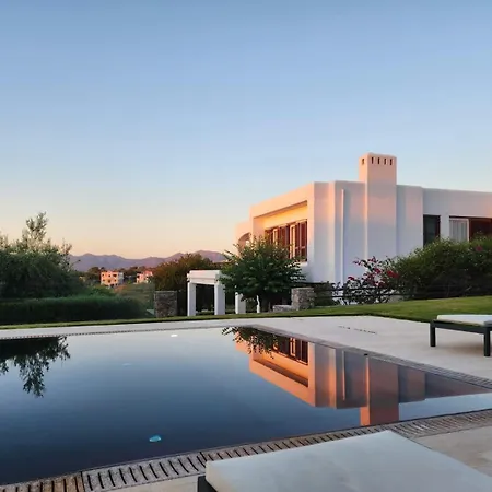 Oleander Villa