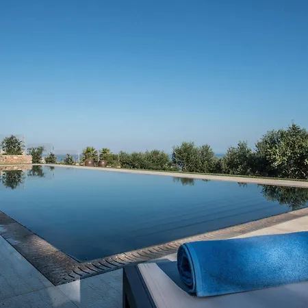 Oleander Villa *